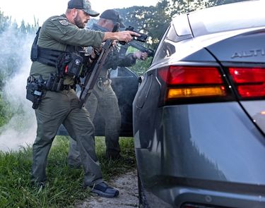 TACOPS portable ballistic shields 5 TACOPS portable ballistic shields 3